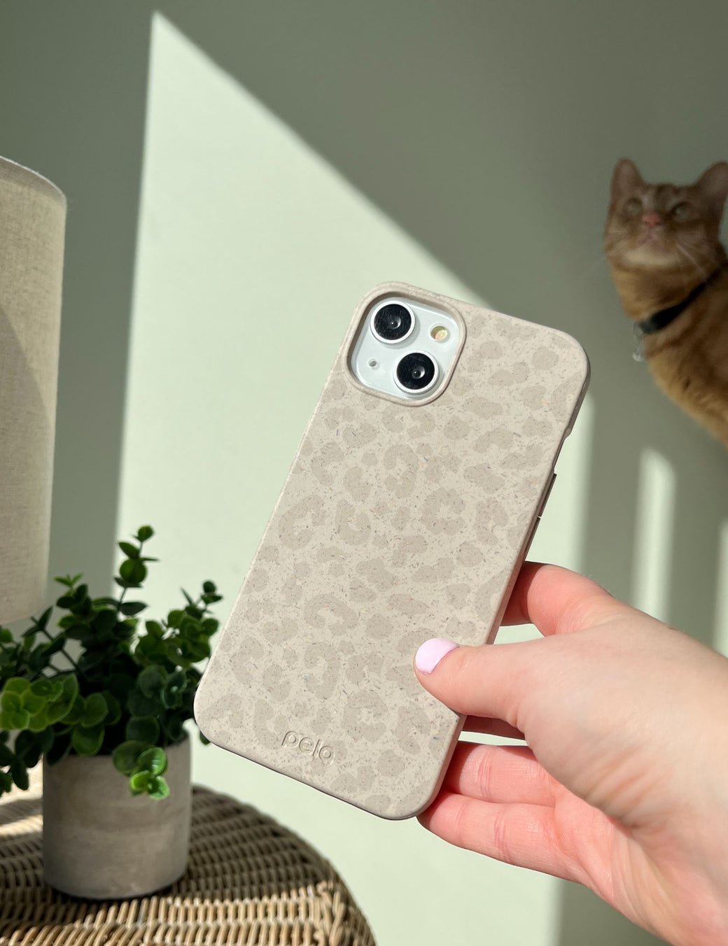 London Fog Sand Leopard iPhone 14 Pro Max Case with MagSafe Module