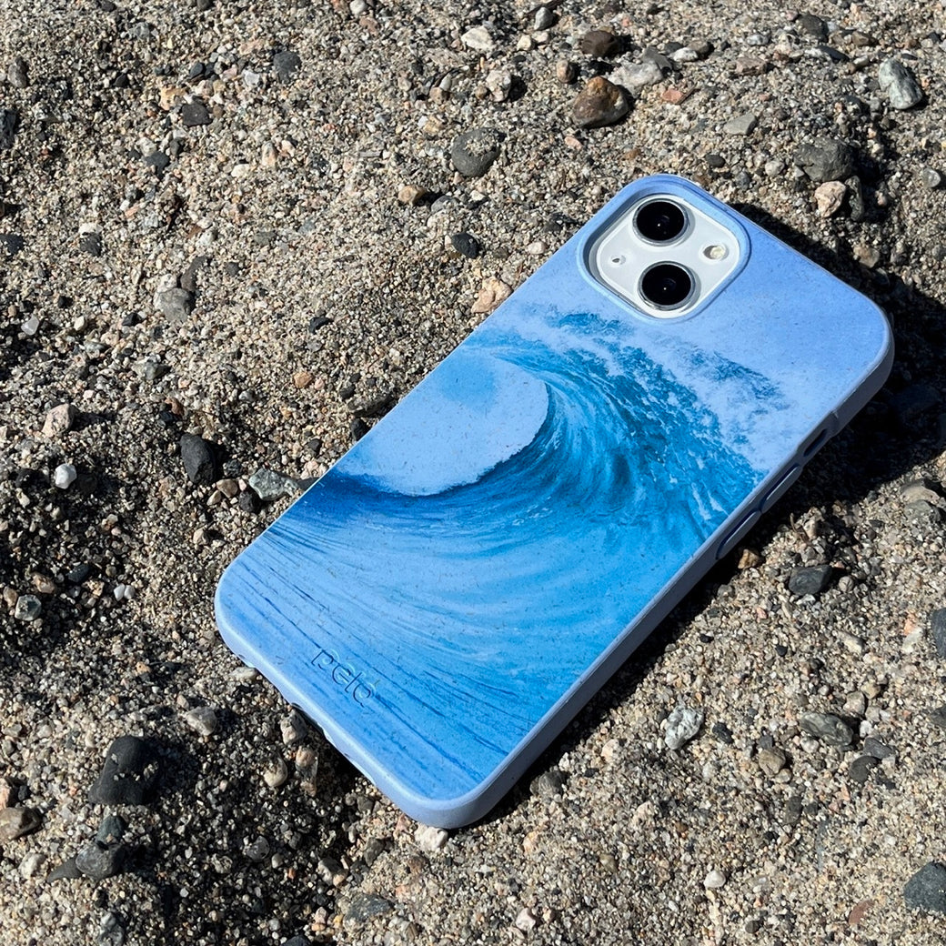 Powder Blue Big Wave iPhone 14 Case with MagSafe Module